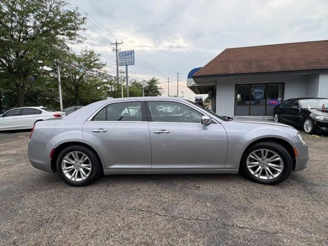 2016 Chrysler 300 300C