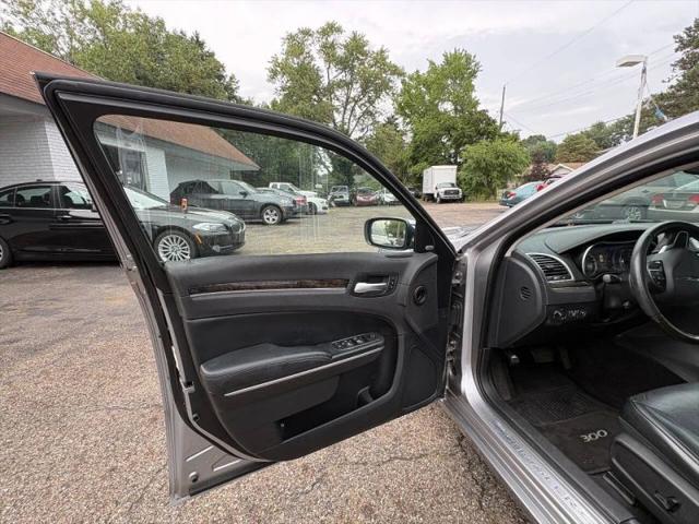 2016 Chrysler 300 300C