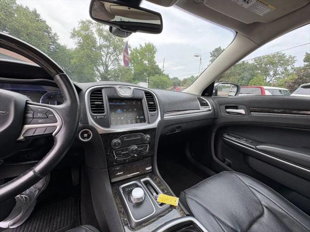 2016 Chrysler 300 300C