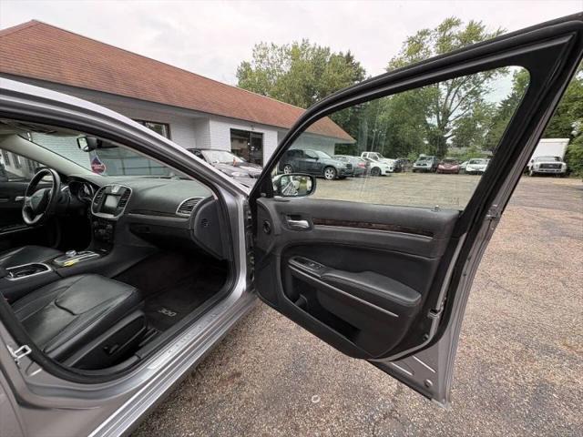 2016 Chrysler 300 300C