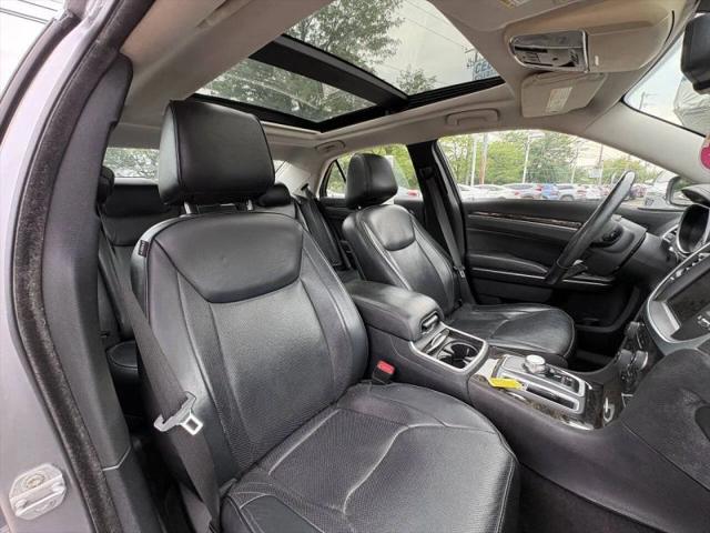 2016 Chrysler 300 300C