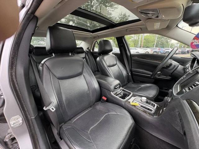 2016 Chrysler 300 300C