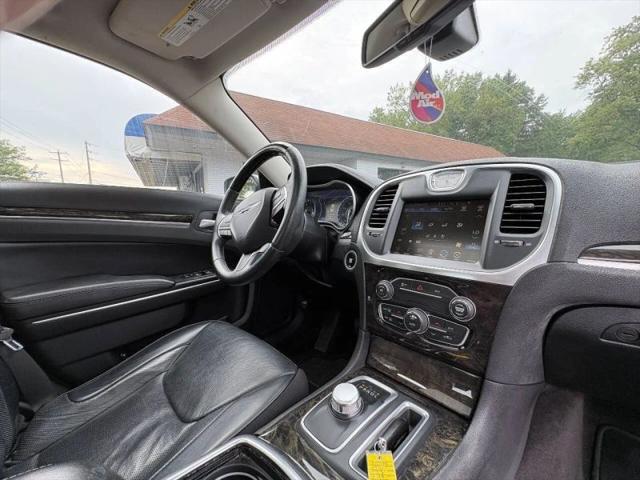 2016 Chrysler 300 300C