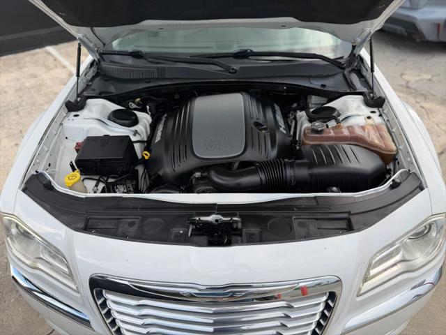 2011 Chrysler 300 300C