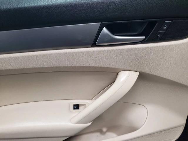 2015 Volkswagen Passat 1.8T Limited Edition