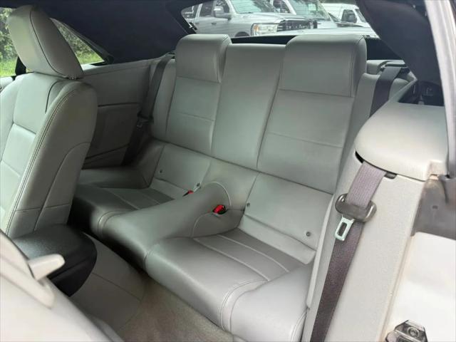 2007 Ford Mustang V6 Deluxe