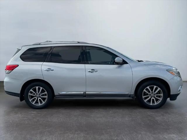 2015 Nissan Pathfinder SL