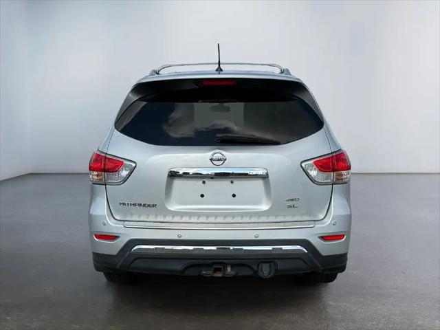 2015 Nissan Pathfinder SL