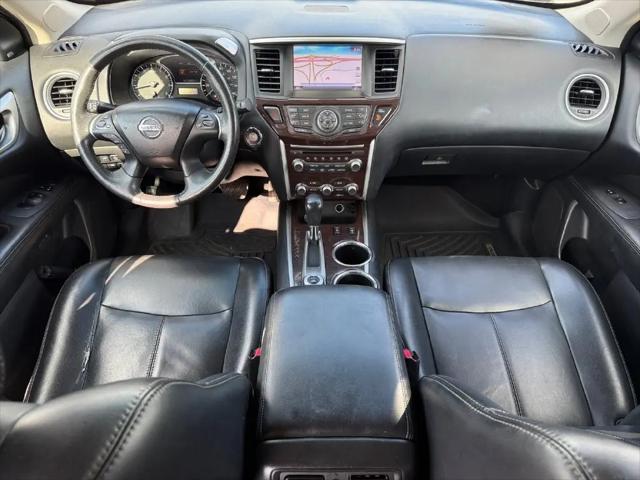 2015 Nissan Pathfinder SL