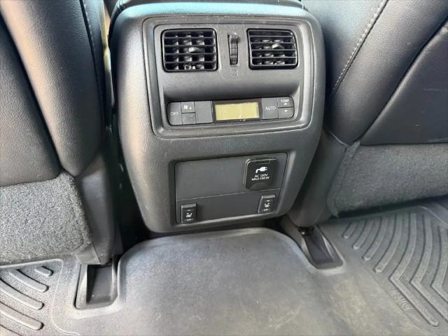 2015 Nissan Pathfinder SL