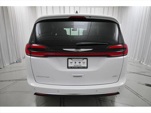 2025 Chrysler Pacifica Pinnacle AWD