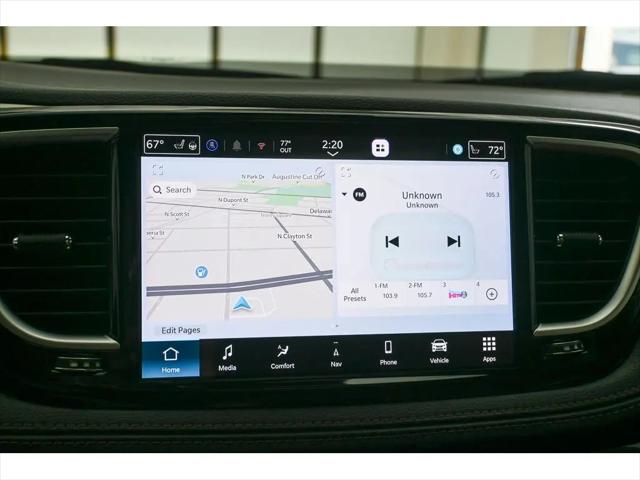 2025 Chrysler Pacifica Pinnacle AWD