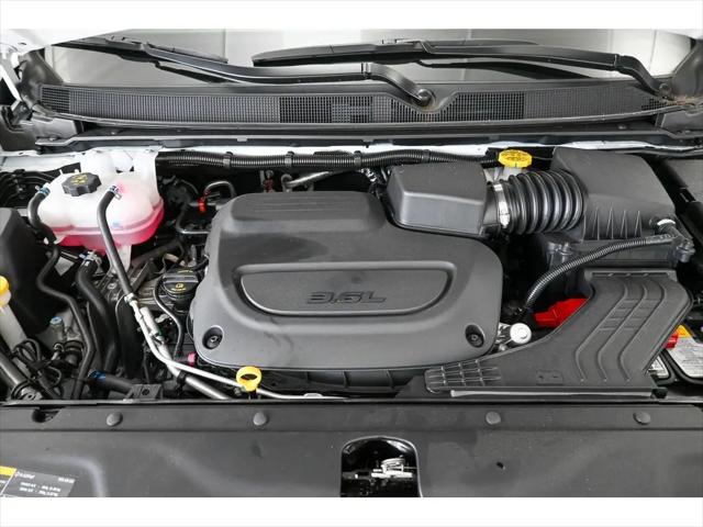 2025 Chrysler Pacifica Pinnacle AWD