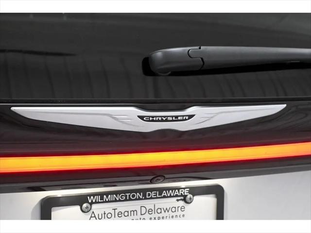 2025 Chrysler Pacifica Pinnacle AWD