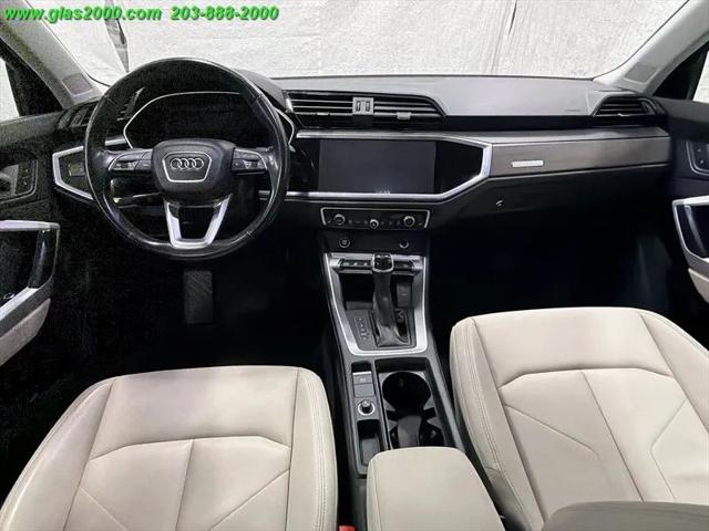 2022 Audi Q3 Premium 45 TFSI S line quattro Tiptronic