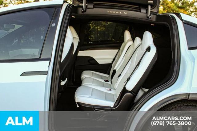 2023 Tesla Model X Base