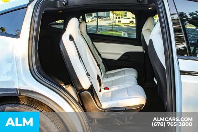 2023 Tesla Model X Base