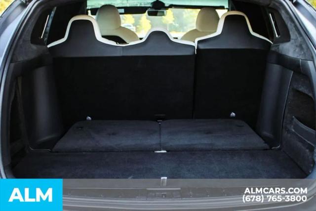 2023 Tesla Model X Base