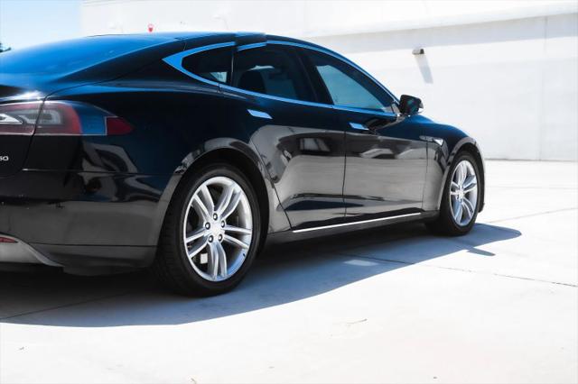 2013 Tesla Model S Base