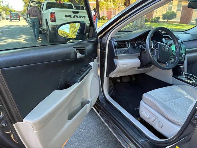 2014 Toyota Camry LE