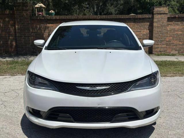 2016 Chrysler 200 S