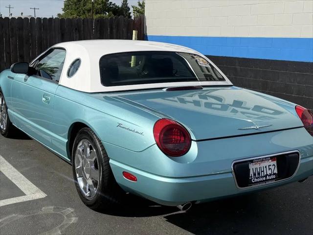 2002 Ford Thunderbird Deluxe