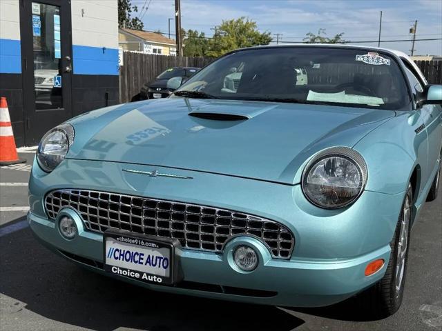 2002 Ford Thunderbird Deluxe