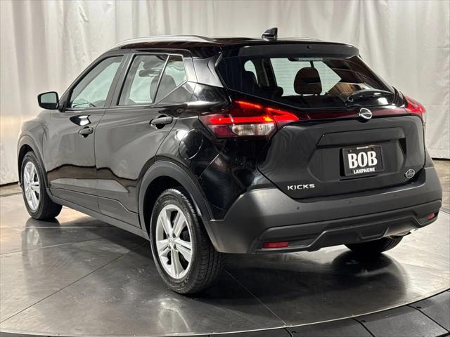 2021 Nissan Kicks S Xtronic CVT
