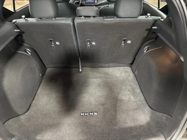2021 Nissan Kicks S Xtronic CVT