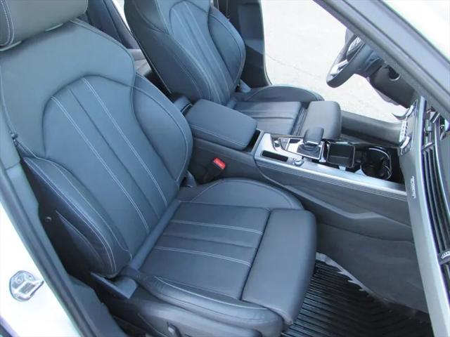 2023 Audi A4 Premium Plus 45 TFSI S line quattro S tronic