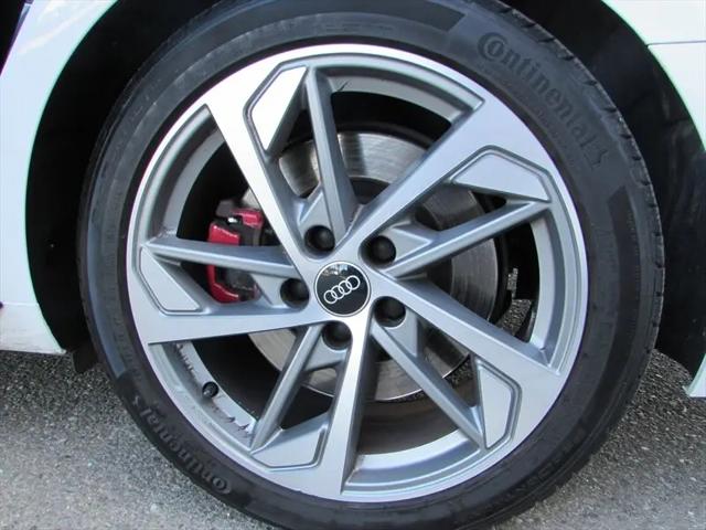 2023 Audi A4 Premium Plus 45 TFSI S line quattro S tronic