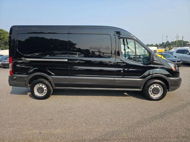 2018 Ford Transit Medium Roof w/Sliding Side Door w/LWB