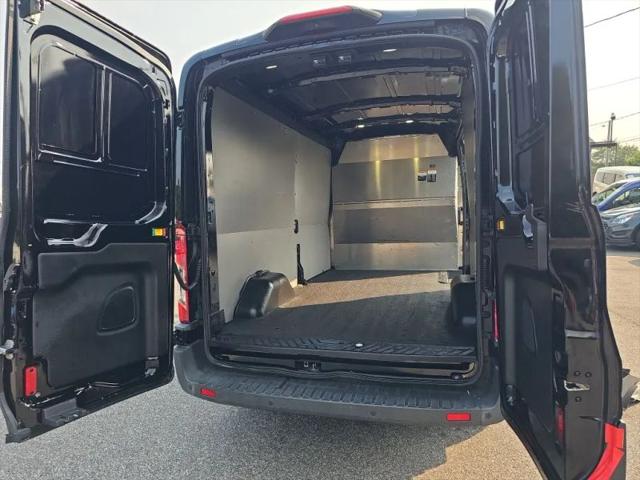 2018 Ford Transit Medium Roof w/Sliding Side Door w/LWB
