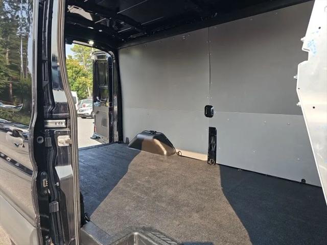 2018 Ford Transit Medium Roof w/Sliding Side Door w/LWB