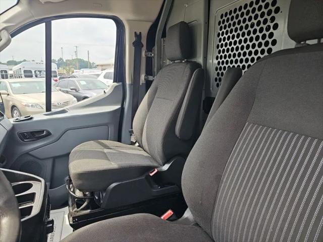2018 Ford Transit w/Sliding Side Door w/LWB