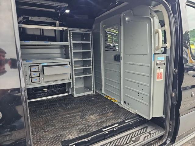 2018 Ford Transit w/Sliding Side Door w/LWB