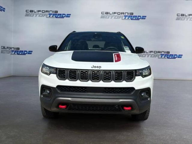 2025 Jeep Compass Trailhawk 4x4