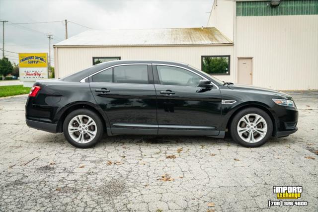 2018 Ford Taurus SE