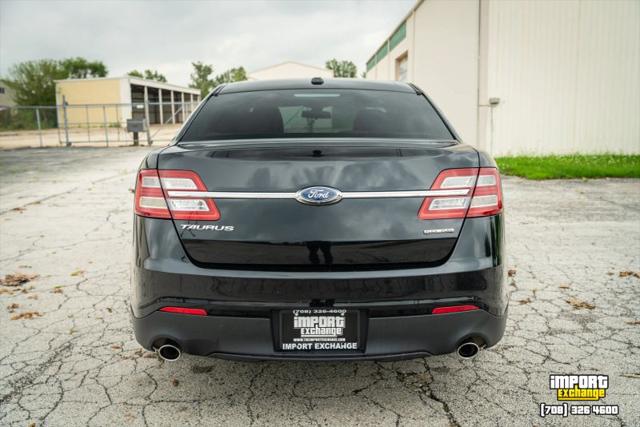 2018 Ford Taurus SE