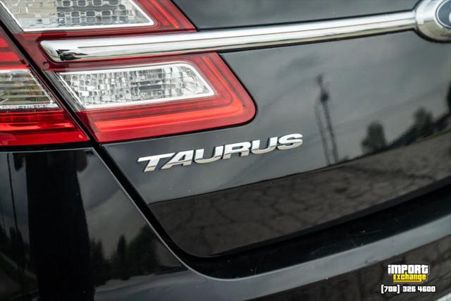 2018 Ford Taurus SE