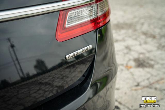 2018 Ford Taurus SE