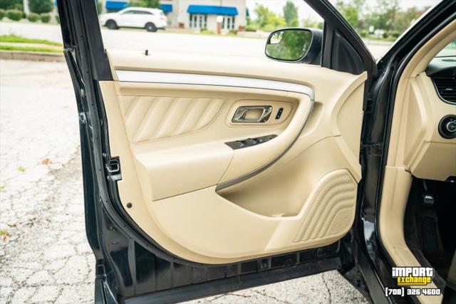 2018 Ford Taurus SE
