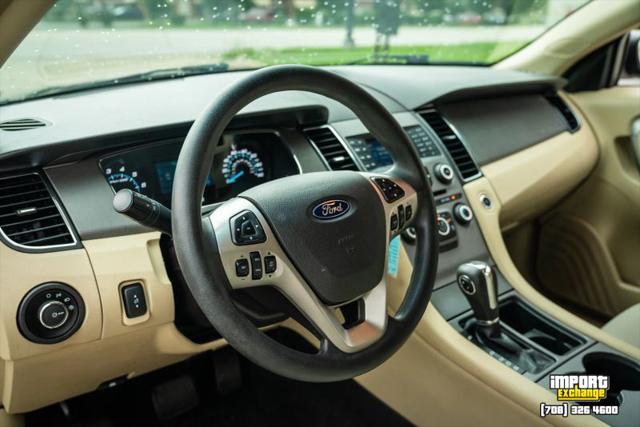2018 Ford Taurus SE