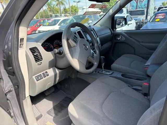 2021 Nissan Frontier Crew Cab SV 4x2