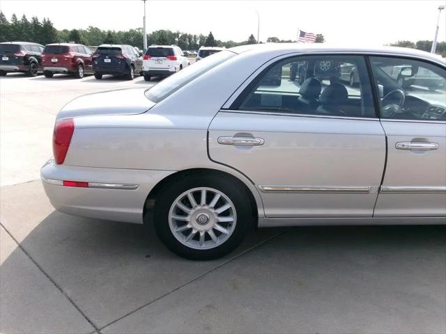2004 Hyundai XG350 Base