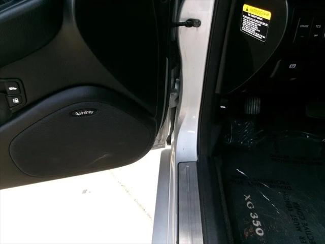 2004 Hyundai XG350 Base