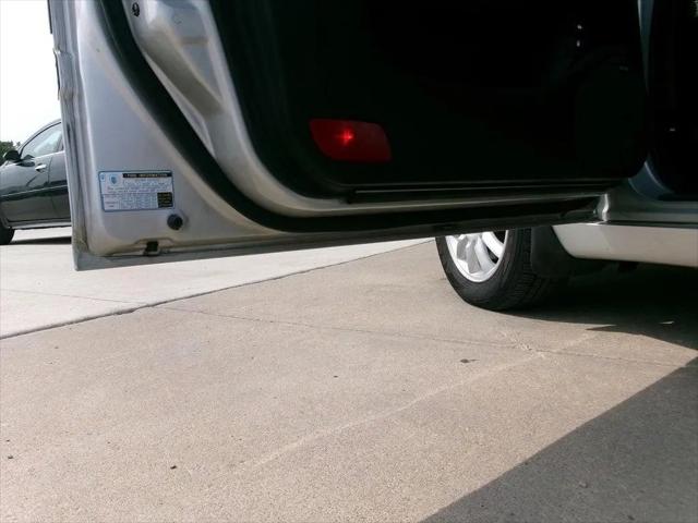 2004 Hyundai XG350 Base
