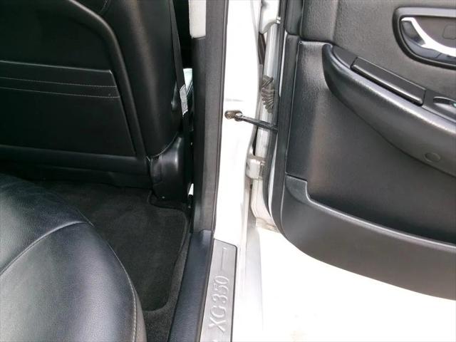 2004 Hyundai XG350 Base