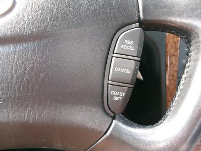 2004 Hyundai XG350 Base