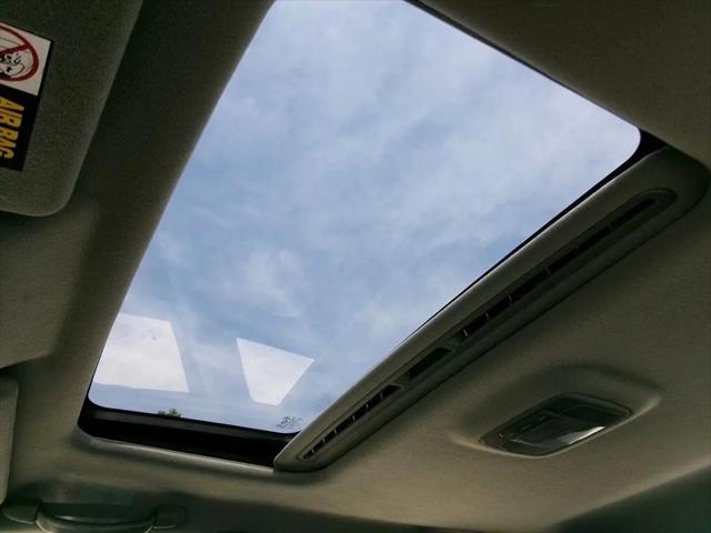 2004 Hyundai XG350 Base